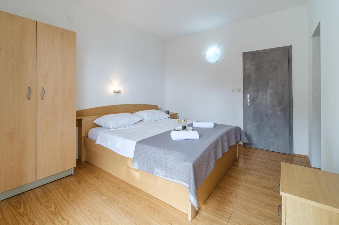 Rooms Plaza Divuje Murvica  Dış mekan fotoğraf