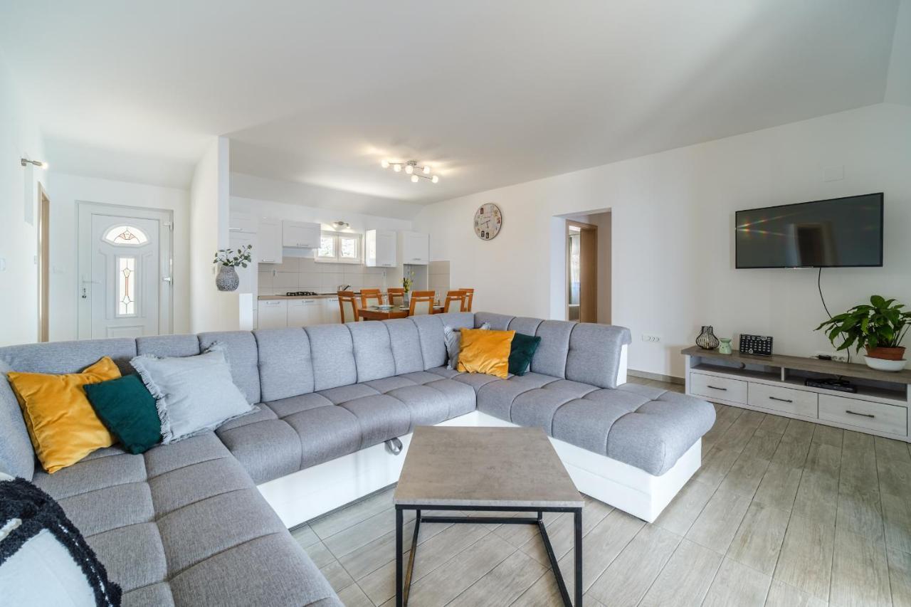 Rooms Plaza Divuje Murvica  Dış mekan fotoğraf